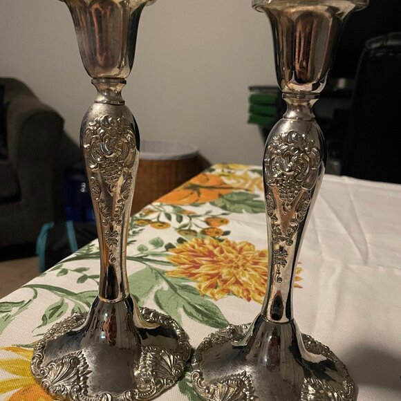 Vintage Pair of GODINGER Silver Art Co. 8" Candlestick Baroque Grape Pattern - Picture 1 of 4
